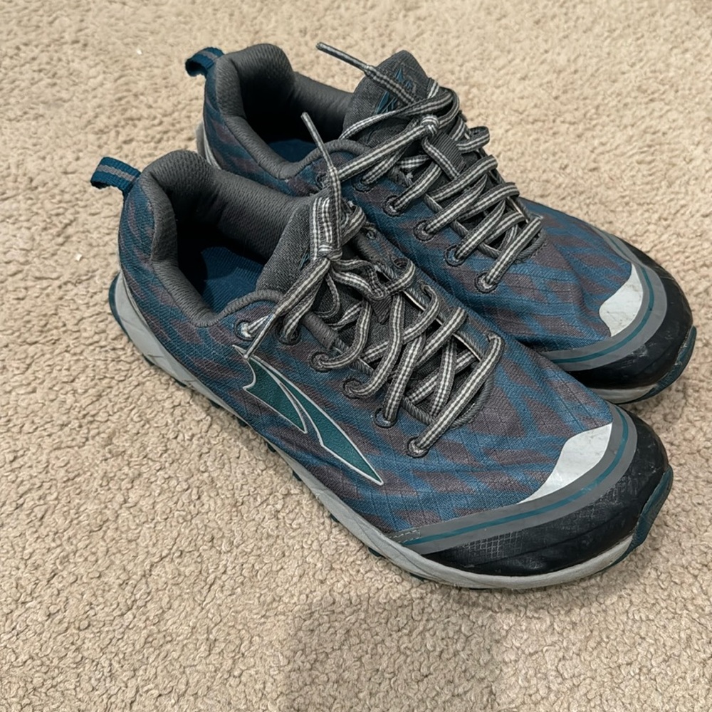 Altra superior 2.0 women’s size 7